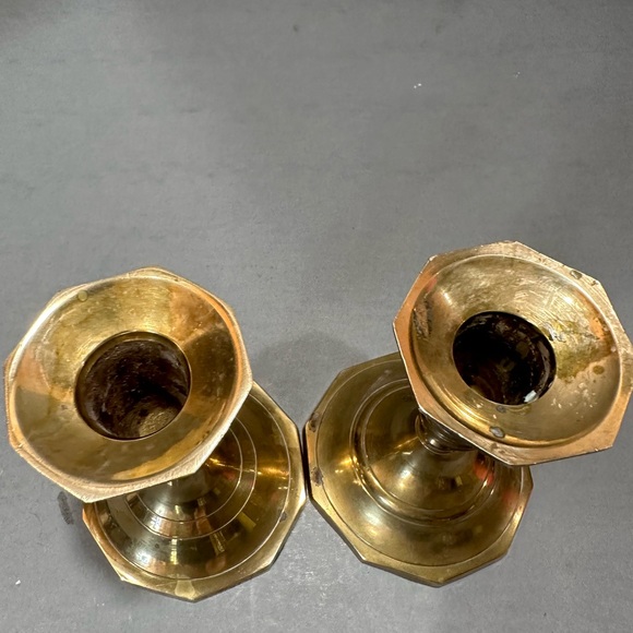 Brass Candleholders- India - Picture 5 of 8